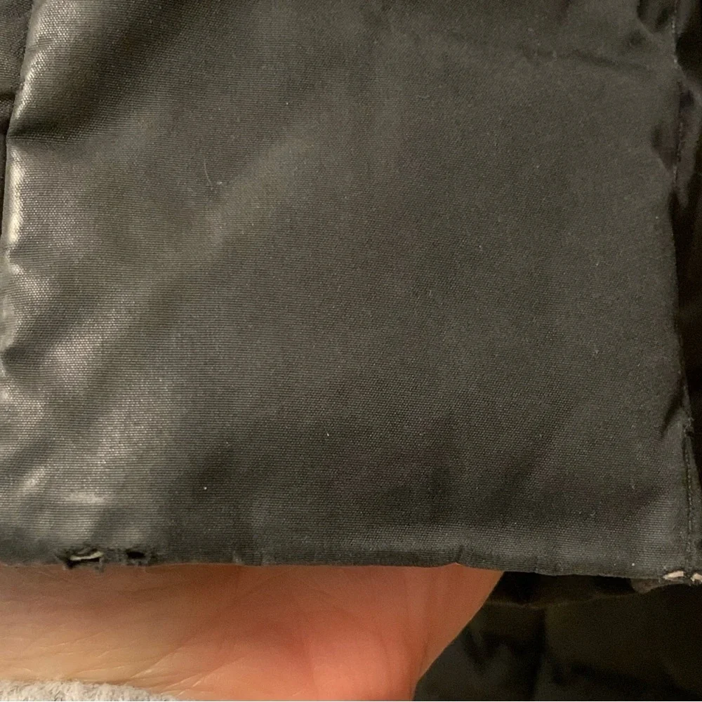 MONCLER - Classic Two-Way Zip Quilted Down Mid-Length Coat Size 1 - Picture 7 of 10